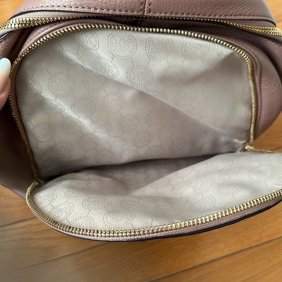 Michael Kors - Rhea Zip Dusty Rose Small Backpack main image 5